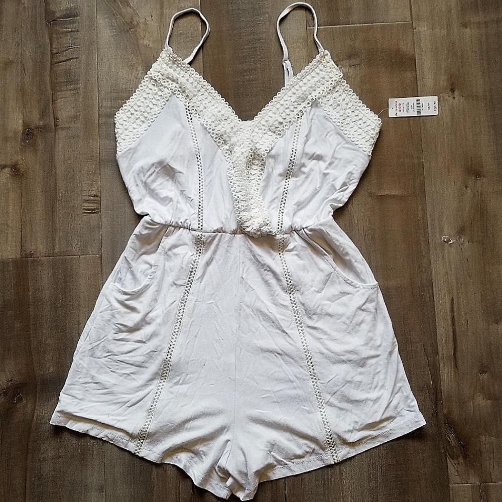 Ardene Lacy White Romper, Women's size XS